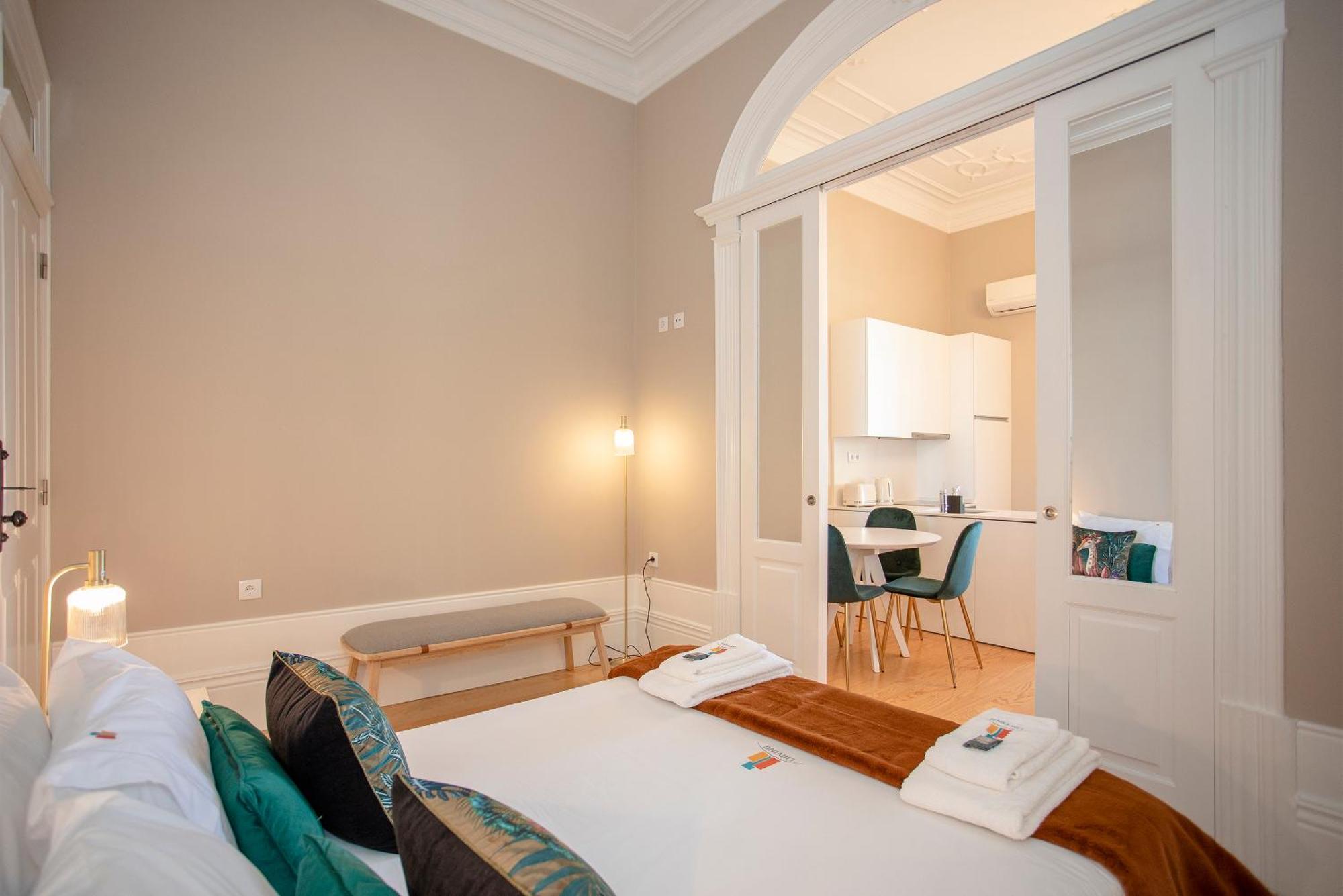Liiiving In Porto - Balcony Design Apartment Exterior foto