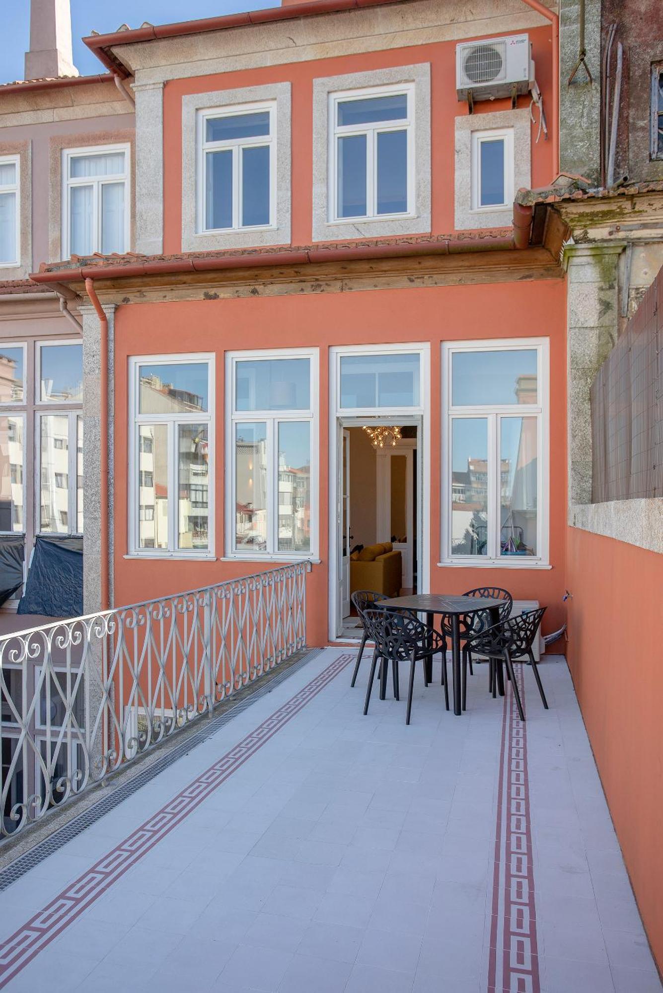 Liiiving In Porto - Balcony Design Apartment Exterior foto